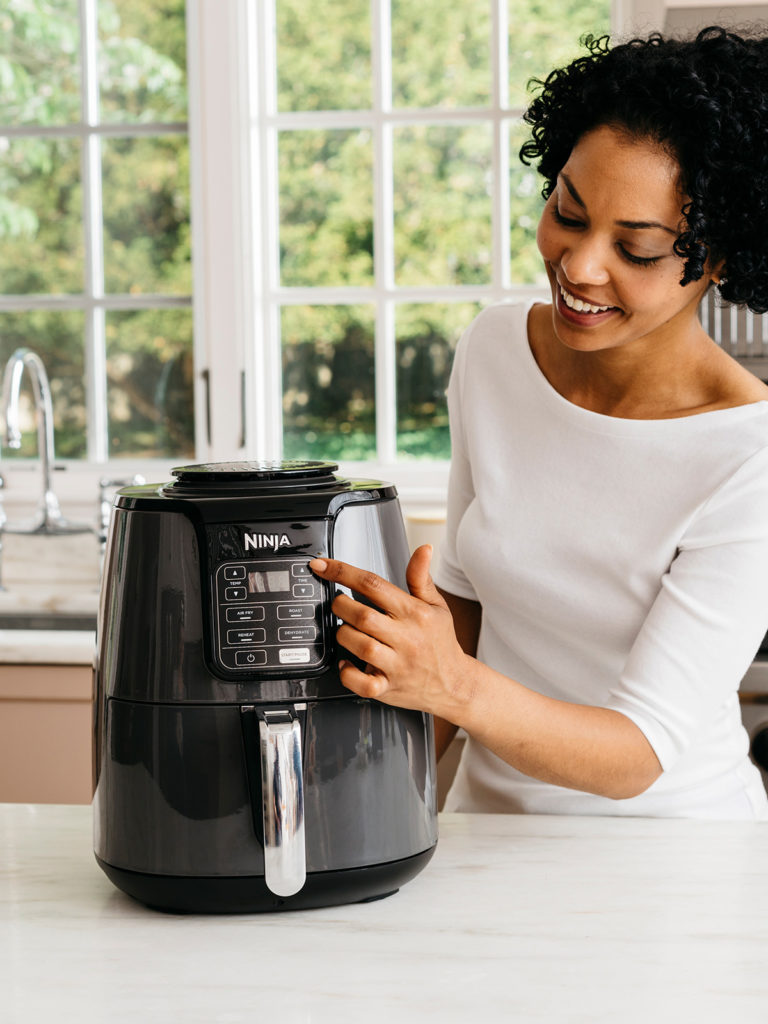 Ninja-Air-Fryer-AF100UK-press