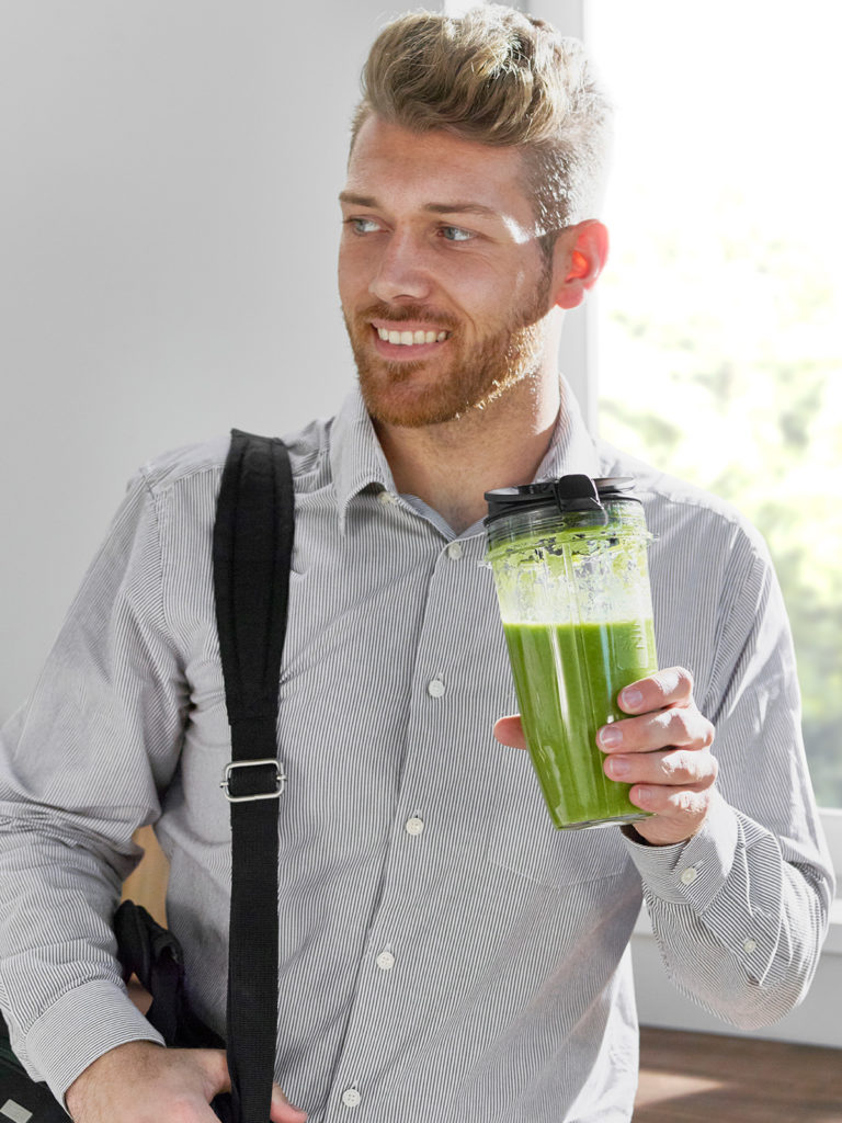 BL480UK-Smoothie-on-the-go-1200x1600
